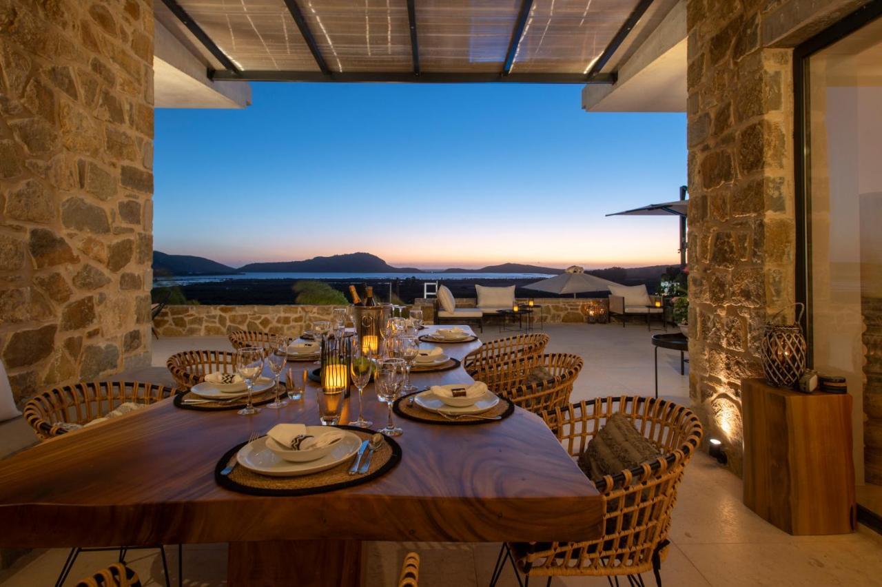 Family & Golf Villa Laguna Towers Gialova Navarino Exterior photo
