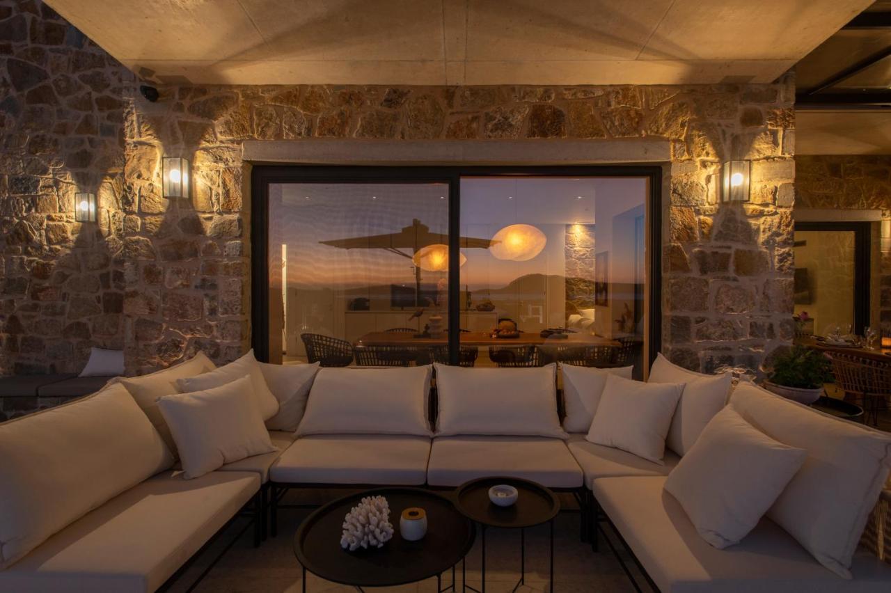 Family & Golf Villa Laguna Towers Gialova Navarino Exterior photo